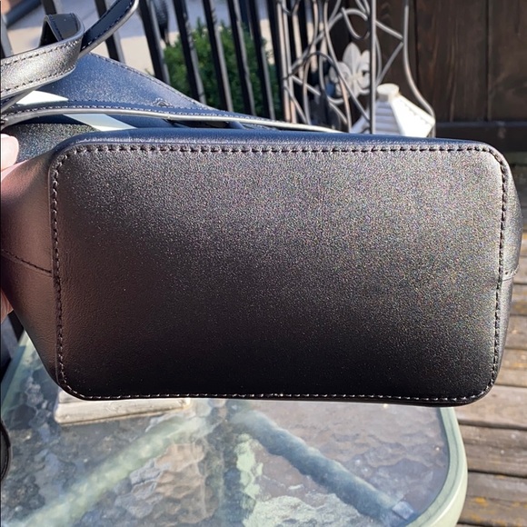 🍂 LAUREN RALPH LAUREN BUCKET CROSSBODY BAG 🍂 - Picture 8 of 11